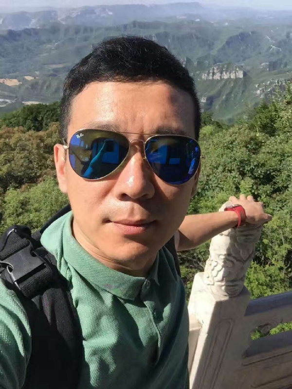 望穿秋水的第一张照片--新竹父母相亲团